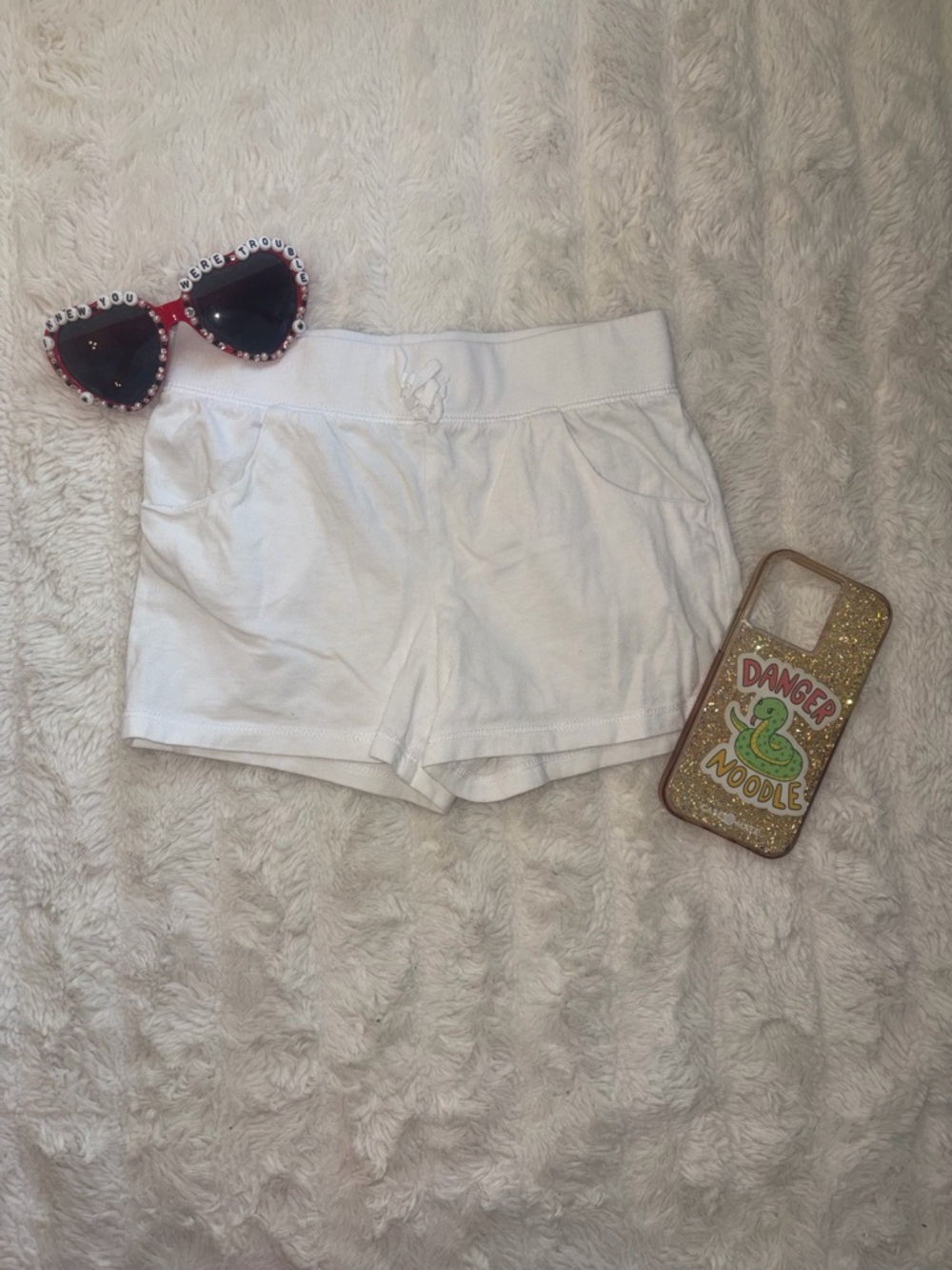Old Navy White Knit Shorts – Size 4T